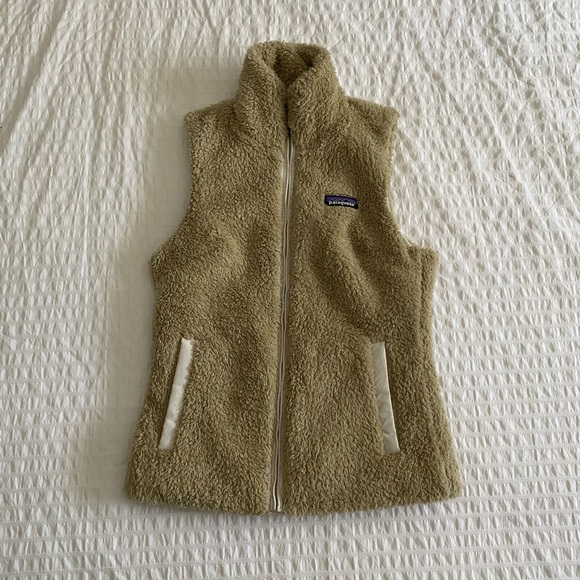 Patagonia women’s Los Gatos Fleece Vest - Picture 2 of 4